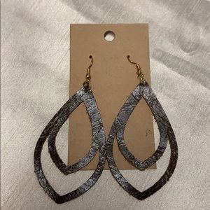 Genuine leather handmade earrings with jewels